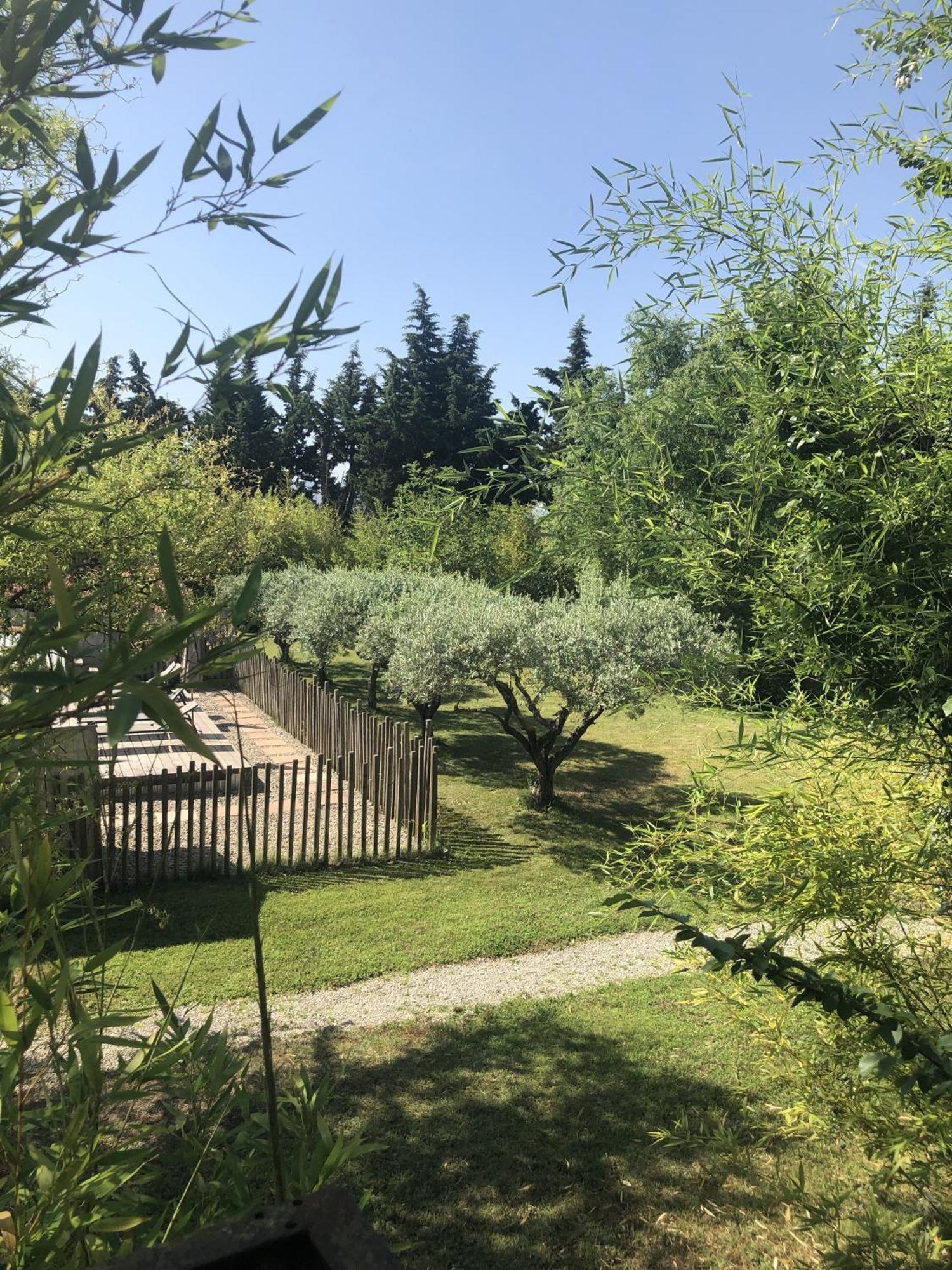 Les De Vallis Clausa Holiday home Saumane-de-Vaucluse
